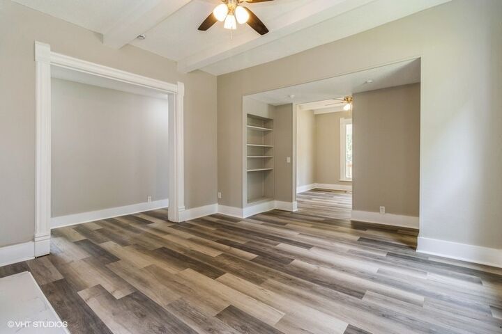 Property Photo:  502 S Market Street  IA 52577 