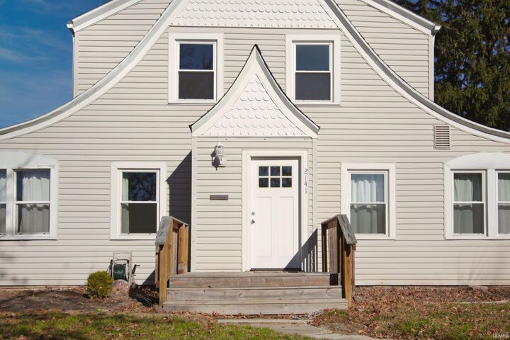 Property Photo:  2141 Dodge Avenue  IN 46805-3755 