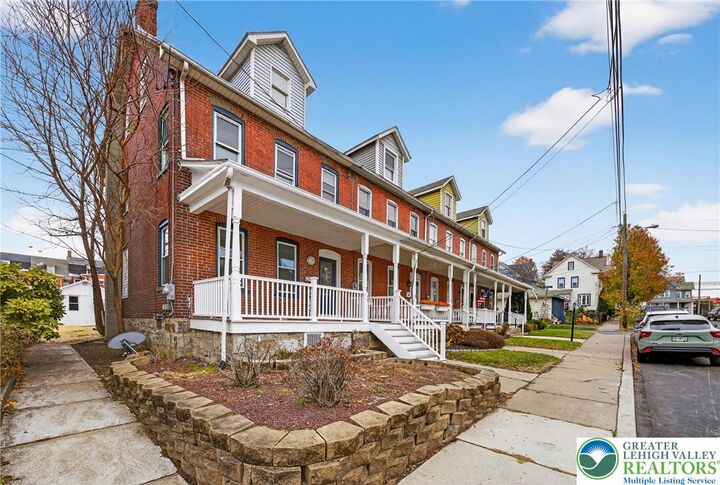 Property Photo: 43 Evergreen Street PA 18064