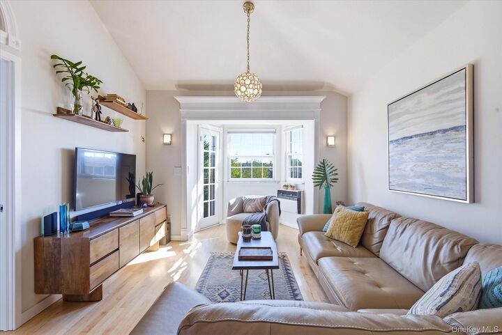 Property Photo:  151-16 79th Street 2L3  NY 11414 