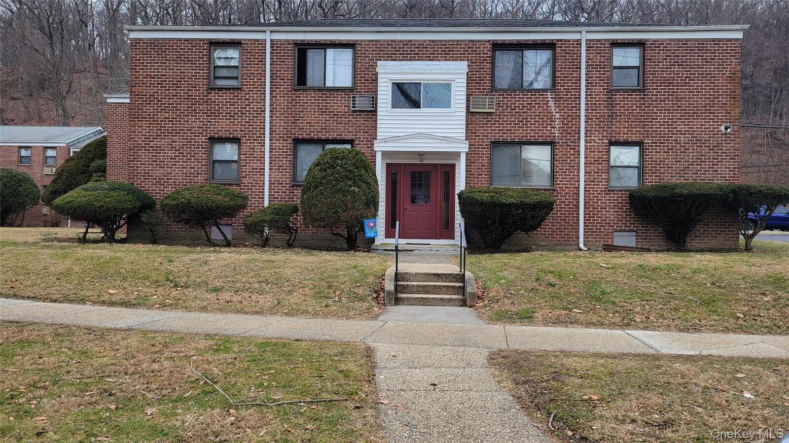 Property Photo:  19 Lawrence Drive A  NY 10603 