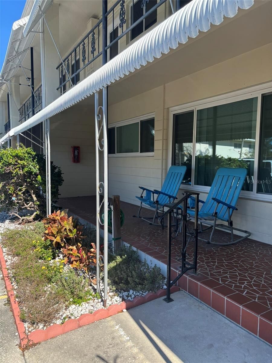 Property Photo: 4143 56th Street N 901 FL 33709