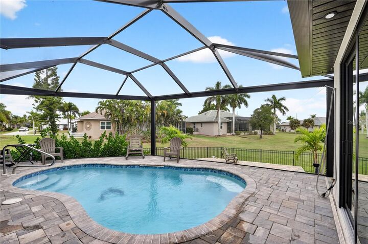 Property Photo: 609 Monaco Drive FL 33950