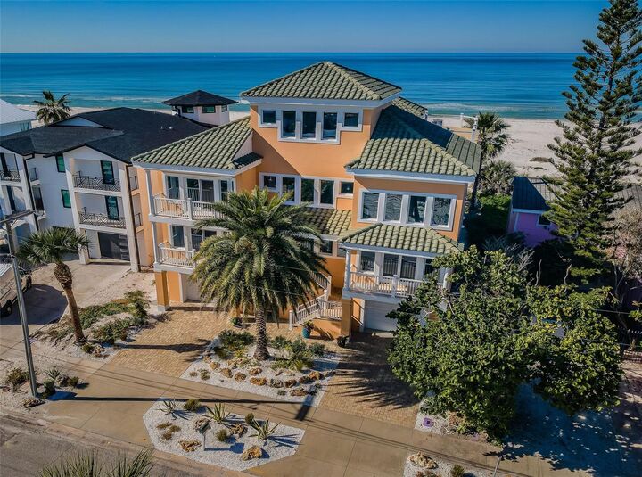 Property Photo:  934 Eldorado Avenue  FL 33767 