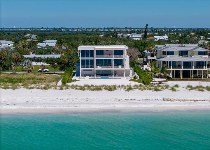 Property Photo: 6489 Gulfside Road FL 34228