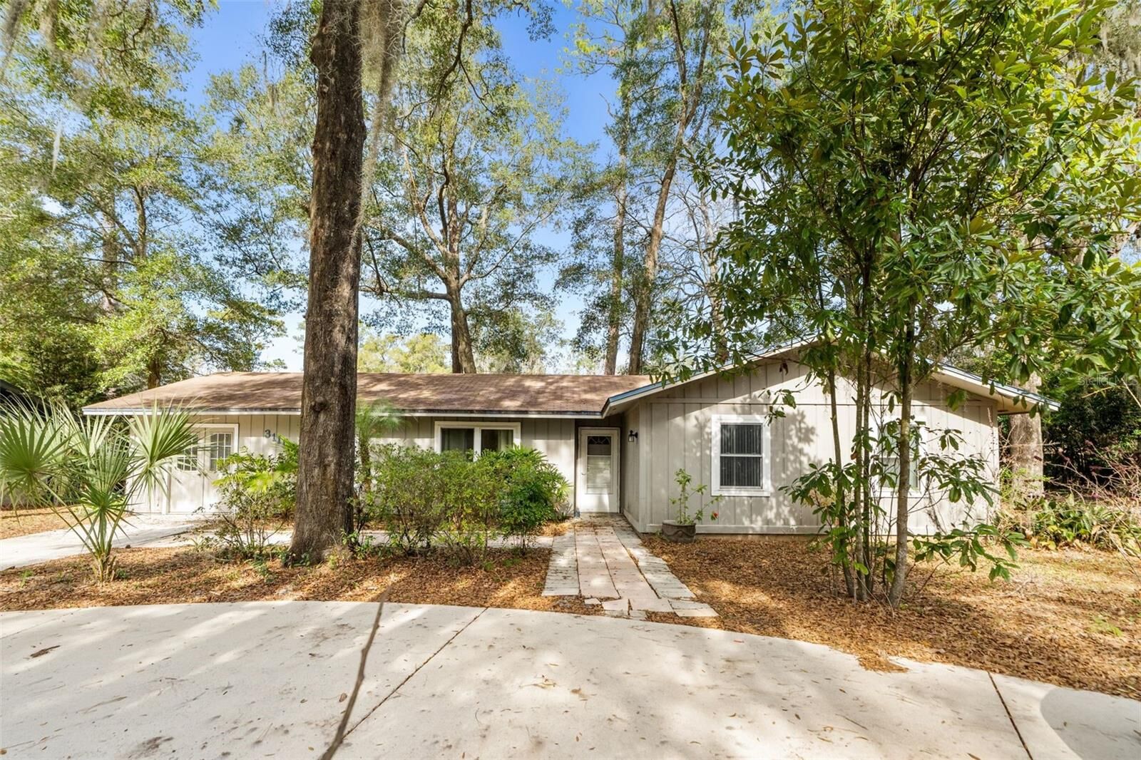 Property Photo:  3116 W University Avenue  FL 32607 