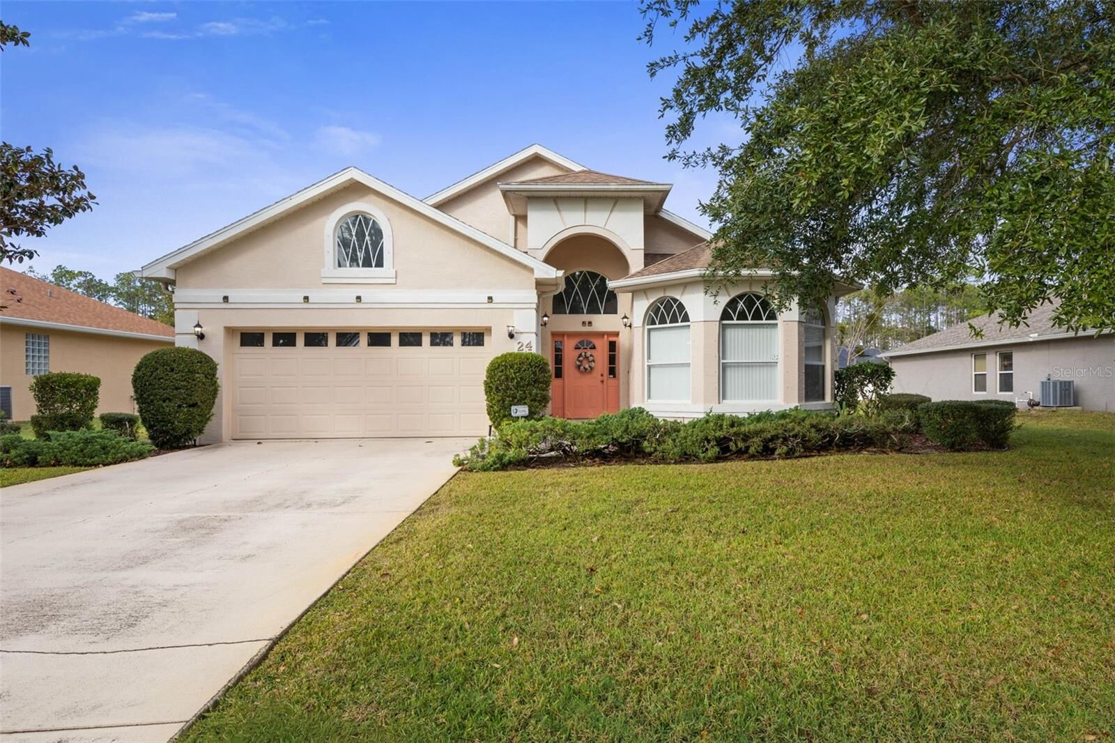 Property Photo: 24 Essex Lane FL 32164