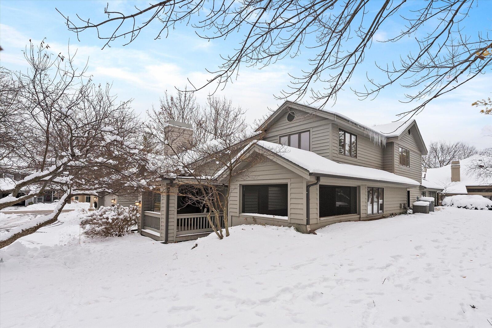 Property Photo: 1089 Creeks Cross Rd 2B WI 53044