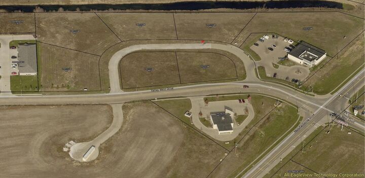 Property Photo:  2460 Lillian Way  IA 52732 