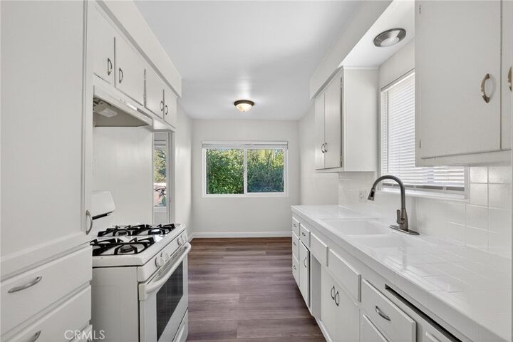 Property Photo:  2610 Alma Street 4  CA 90731 