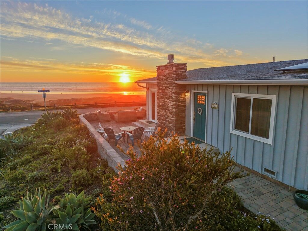Property Photo:  3302 Beachcomber Dr.  CA 93442 