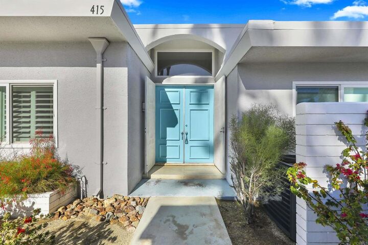 Property Photo:  415 E Avenida Granada  CA 92264 