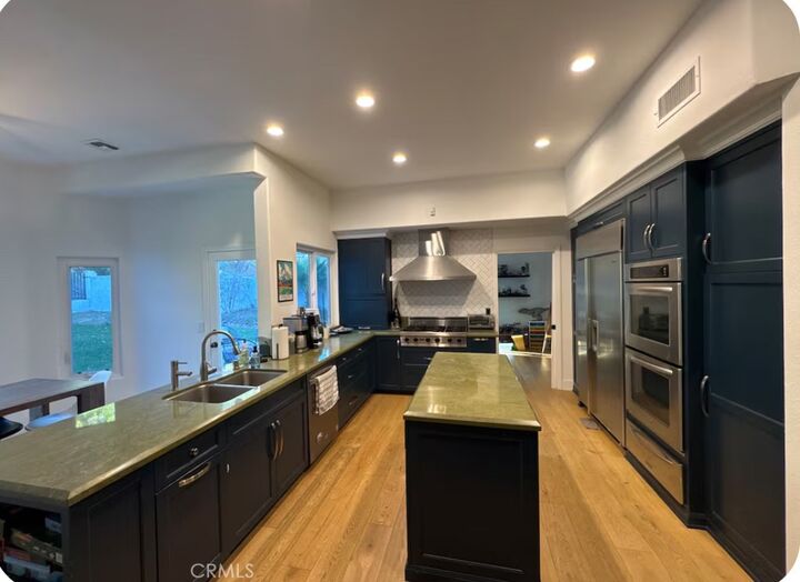 Property Photo:  22259 Dumetz  CA 91364 