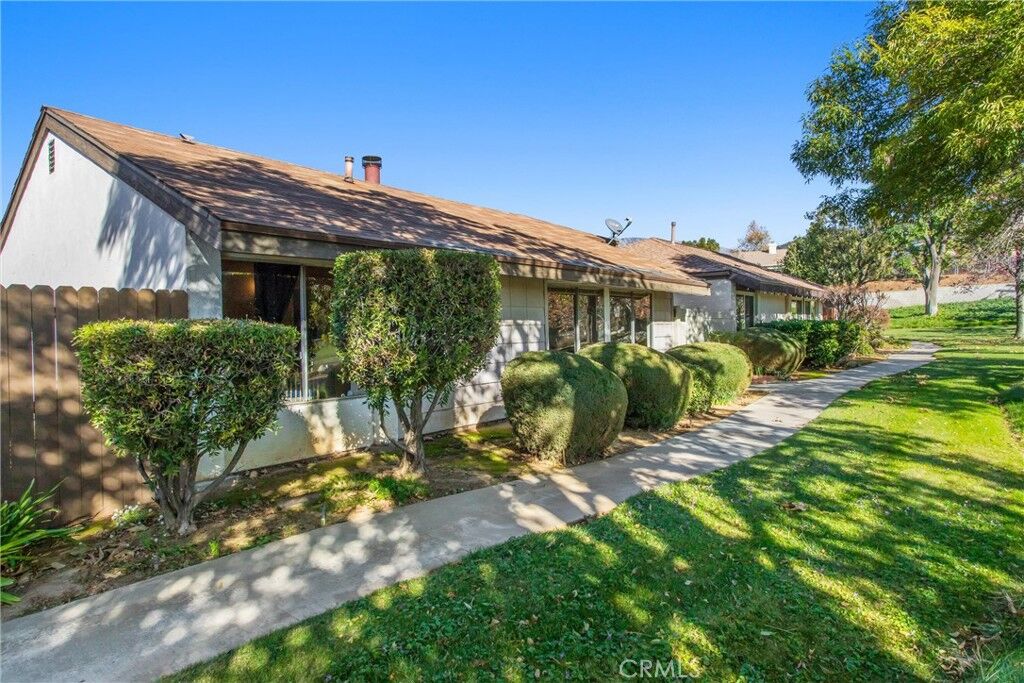 Property Photo:  13673 Dogwood  CA 92399 