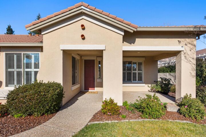 Property Photo:  380 Shepherds Court  CA 95648 