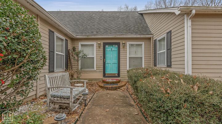 Property Photo: 205 E Stroud AR 72401