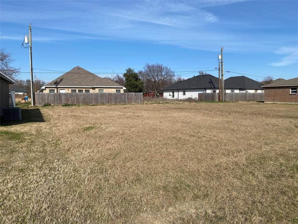 Property Photo:  00 Loon Bay Drive  TX 75156 