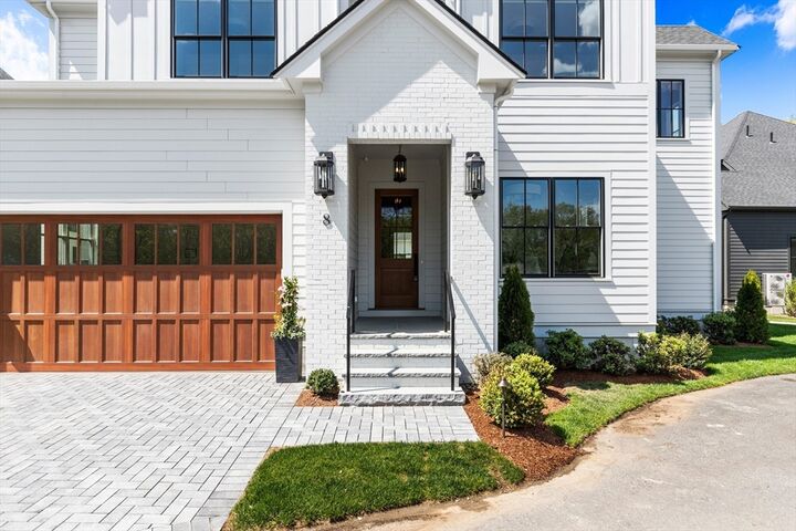 Property Photo:  8 Common Court  MA 02421 