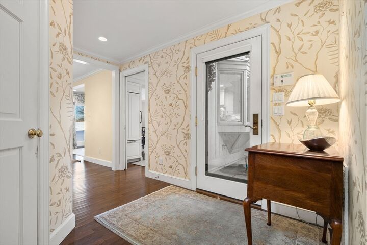 Property Photo:  55 Fairgreen Place 55  MA 02467 