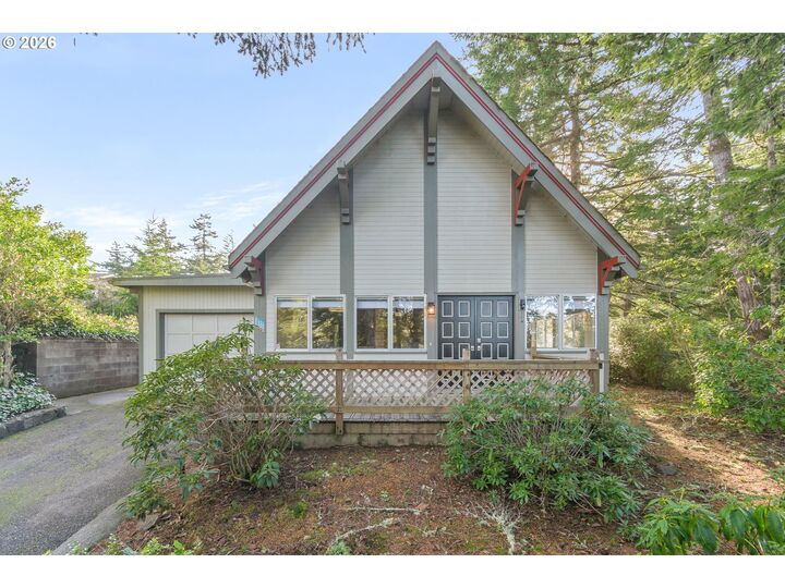 Property Photo:  1310 Mulberry Ln  OR 97439 