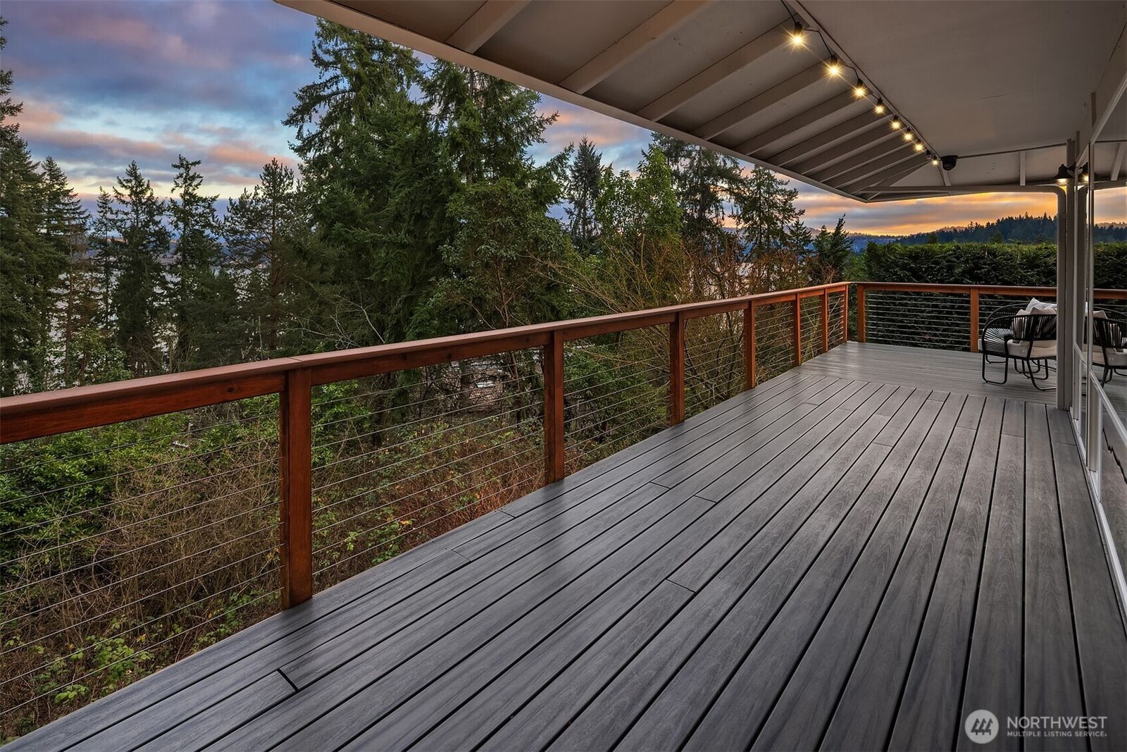 Property Photo:  17505 NE 4th Place  WA 98008 