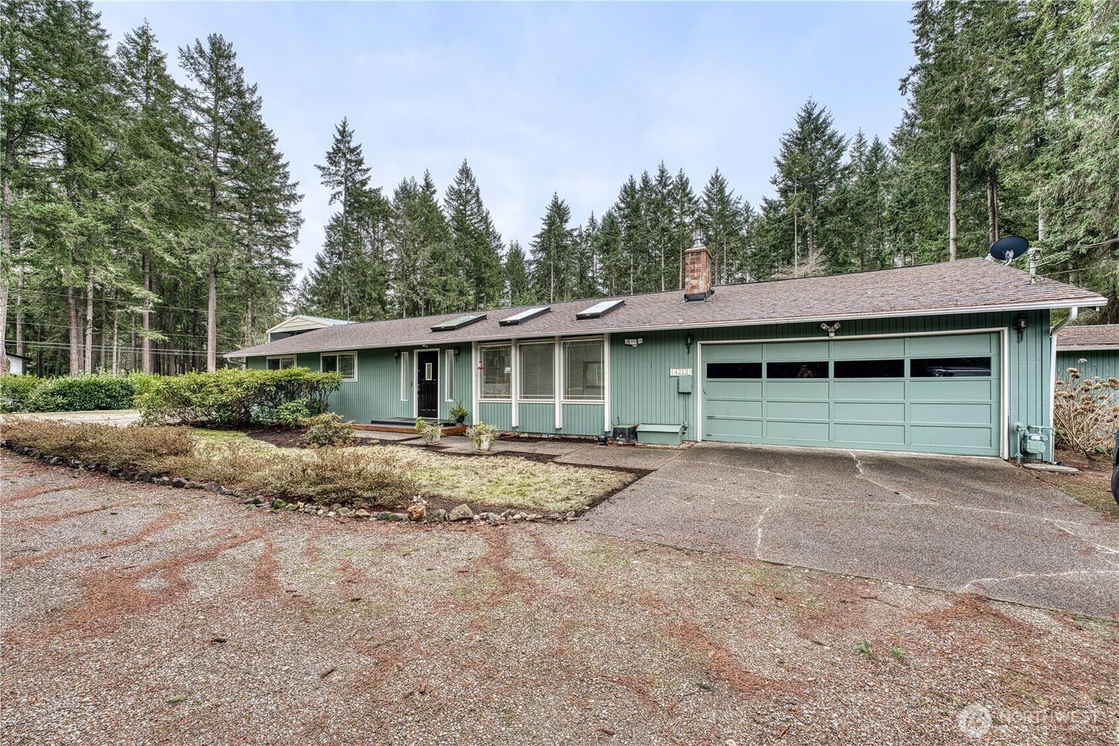Property Photo:  4212  80th Avenue NW  WA 98335 