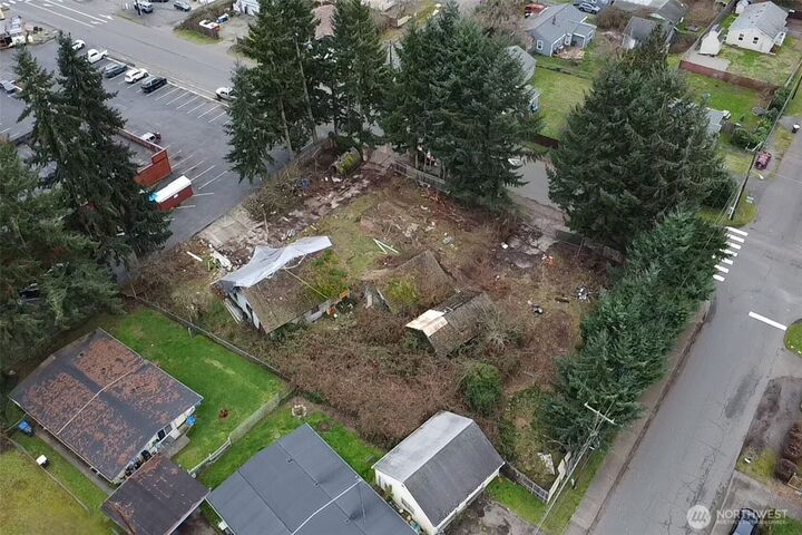 Property Photo:  1030  Hensley Street NE  WA 98516 