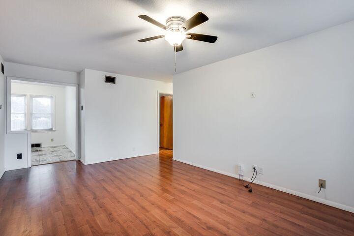 Property Photo:  2320 S Alameda Pl  KS 67211 
