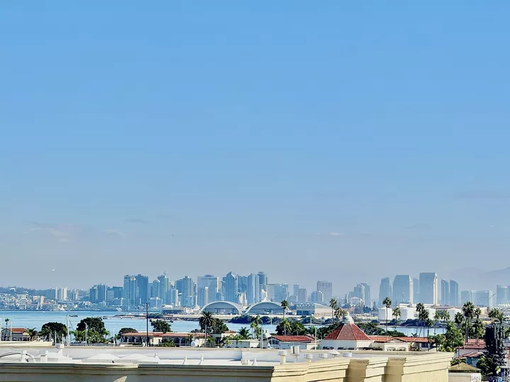 Property Photo:  370 Rosecrans St 302  CA 92106 