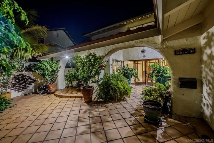 Property Photo:  6846 Del Paso Place  CA 92120 