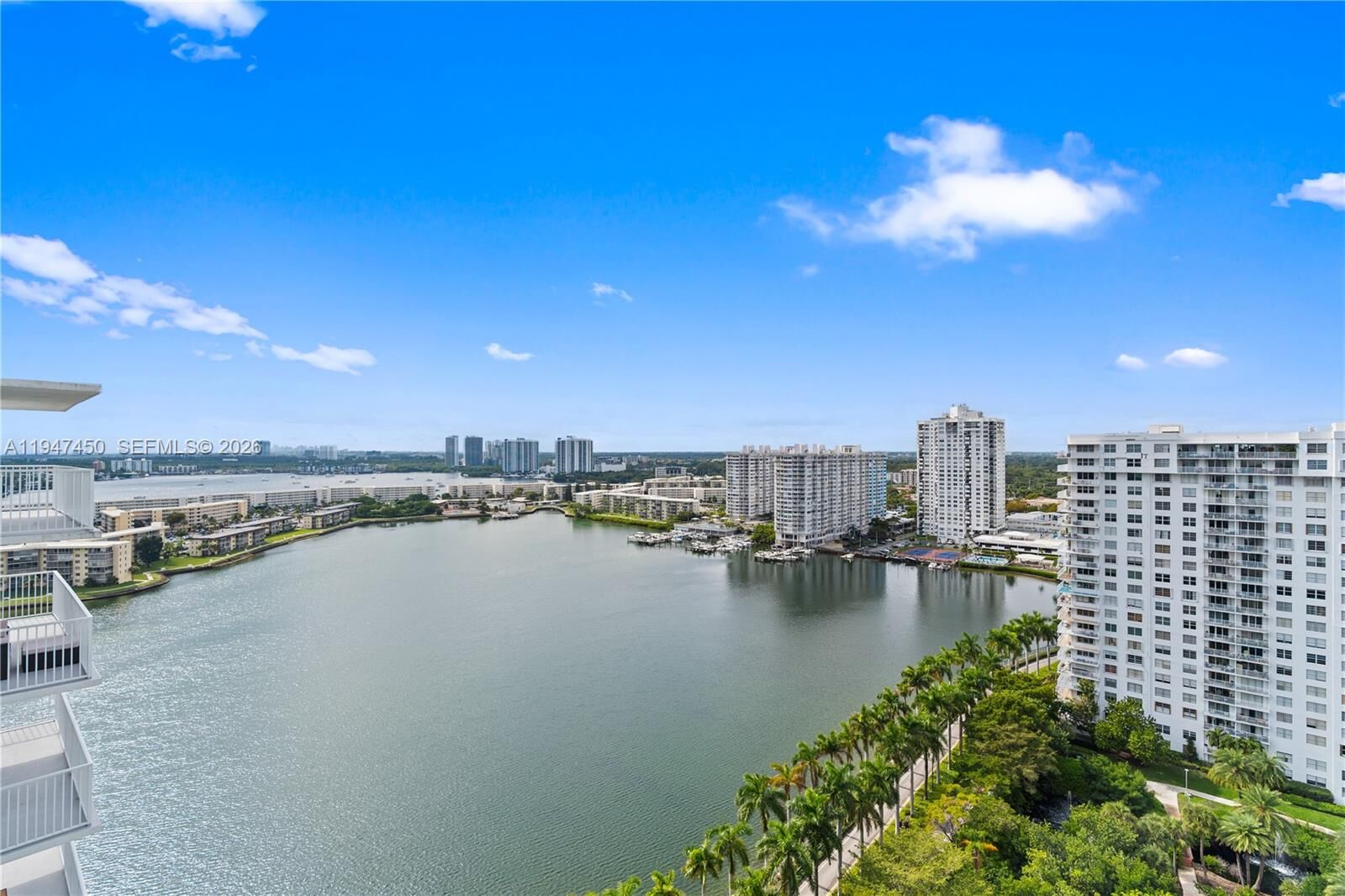 Property Photo:  2851 NE 183rd St 2214E  FL 33160 