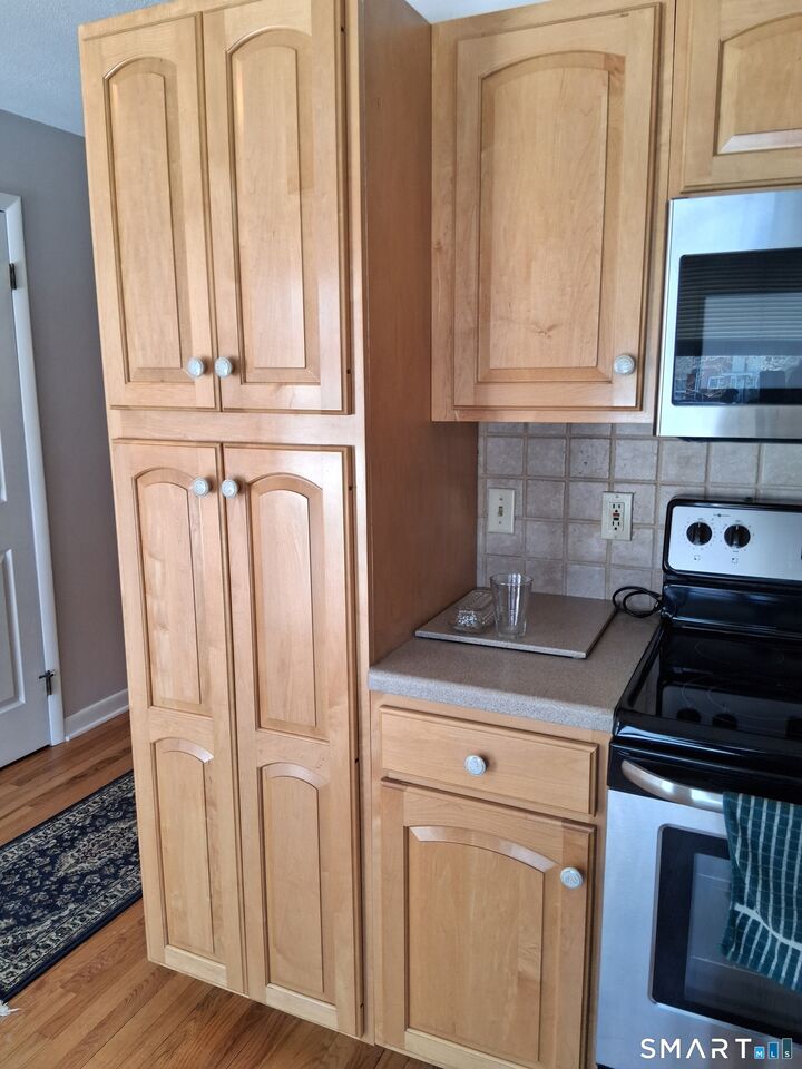 Property Photo:  250 Centerbrook Road  CT 06518 