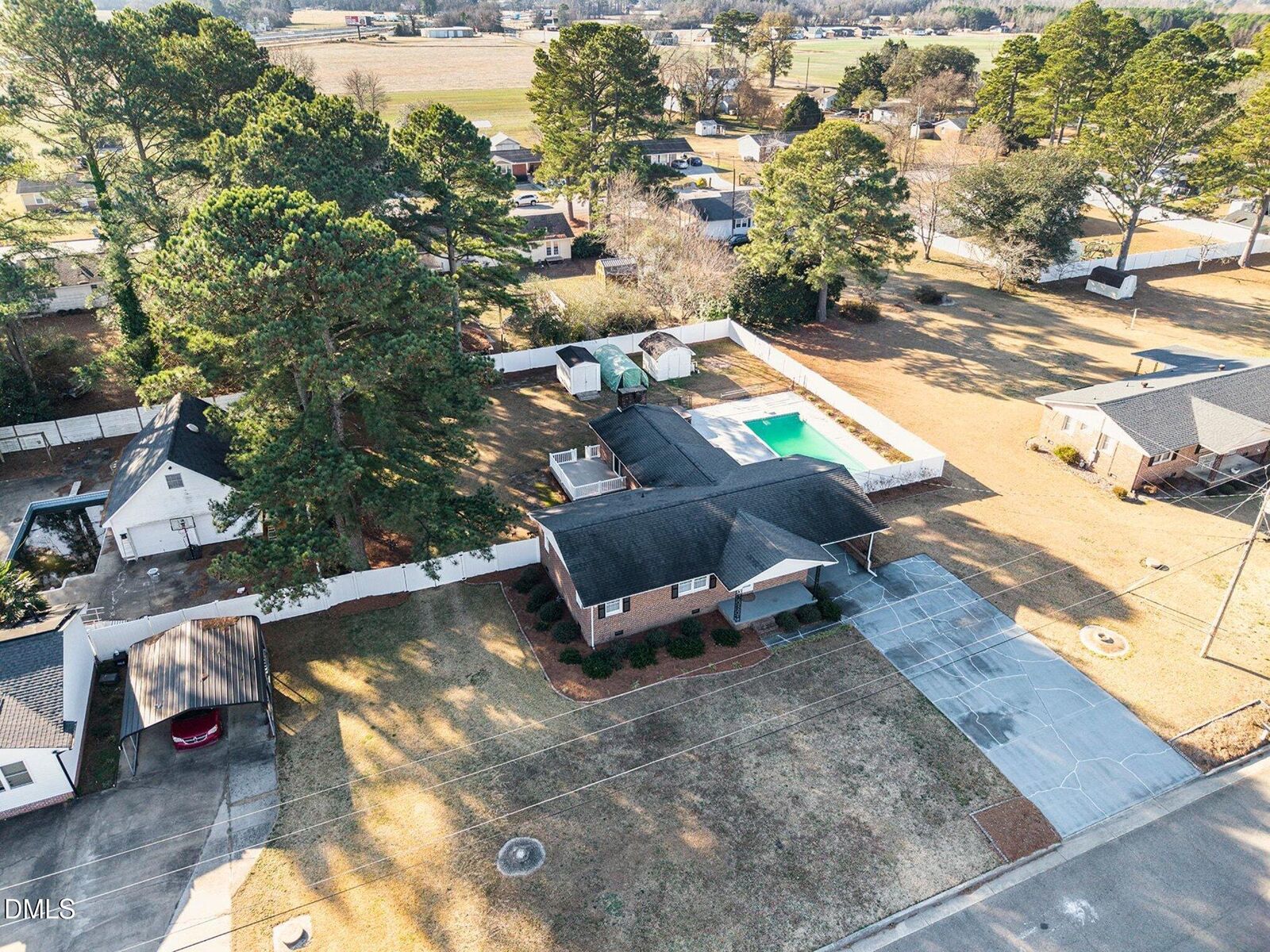 Property Photo:  106 May Street  NC 28334 