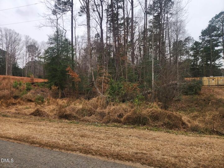 Property Photo:  316 Shawnee Drive  NC 27549 