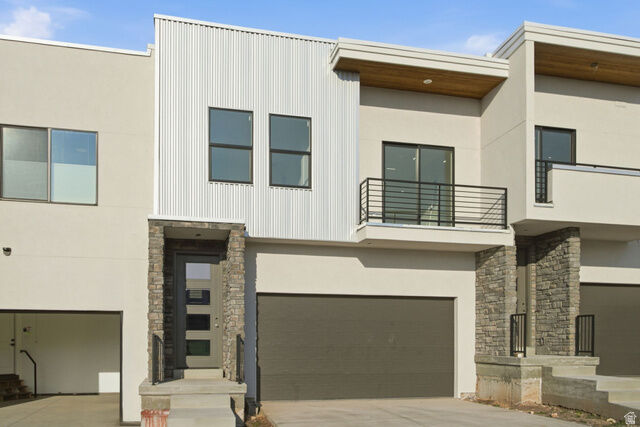 Property Photo:  189 E 210 N 8  UT 84054 
