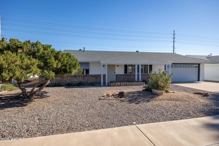 Property Photo: 10225 N Balboa Drive AZ 85351