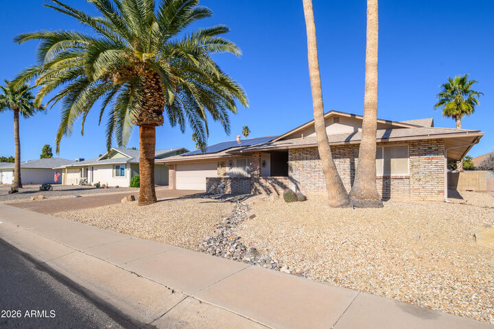 Property Photo:  19814 N Willowcreek Circle  AZ 85373 