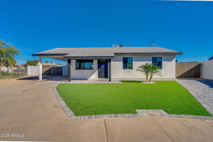Property Photo:  3343 N 61st Drive  AZ 85033 