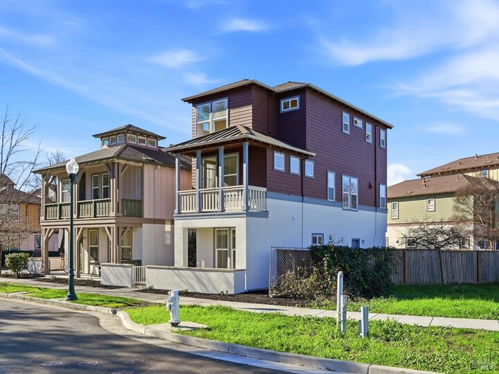 Property Photo:  4424 Streamside Drive  CA 95409 