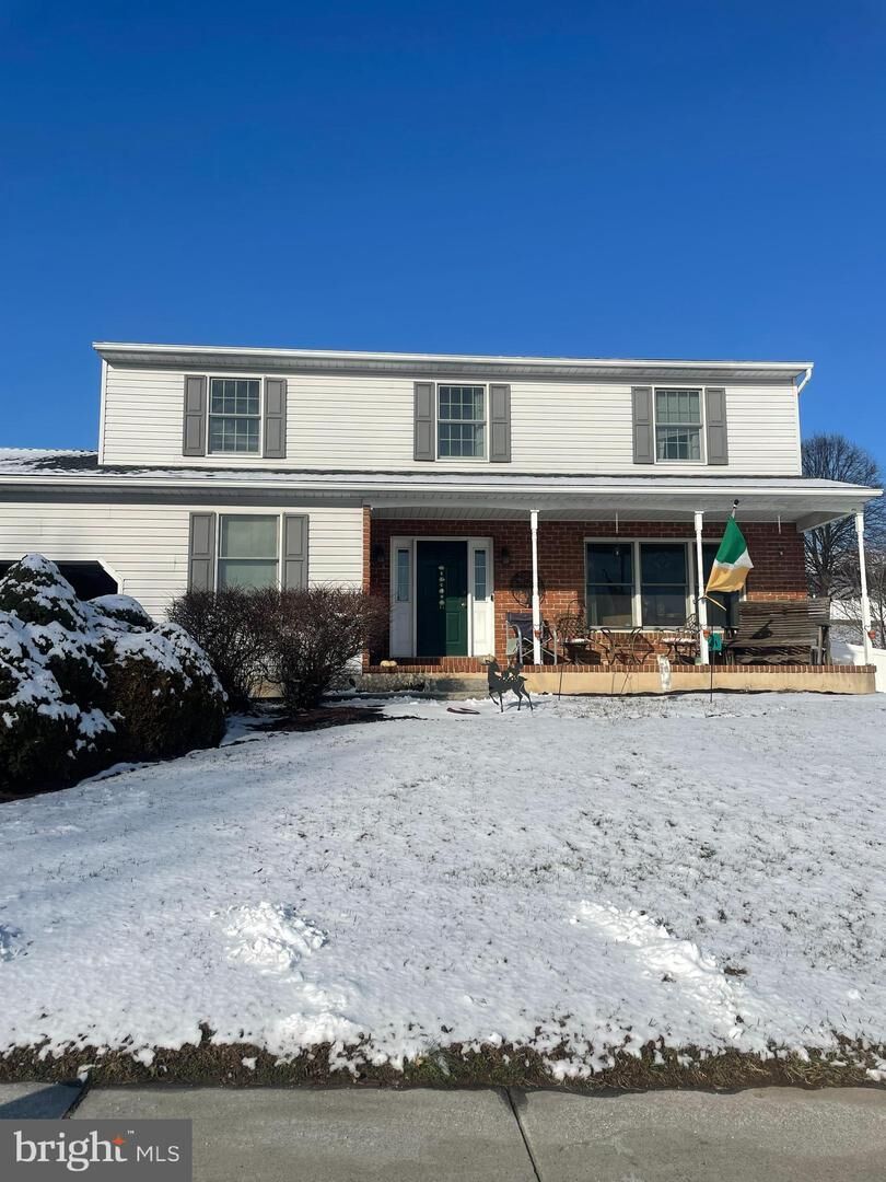 Property Photo:  17 Argali Lane  PA 17055 