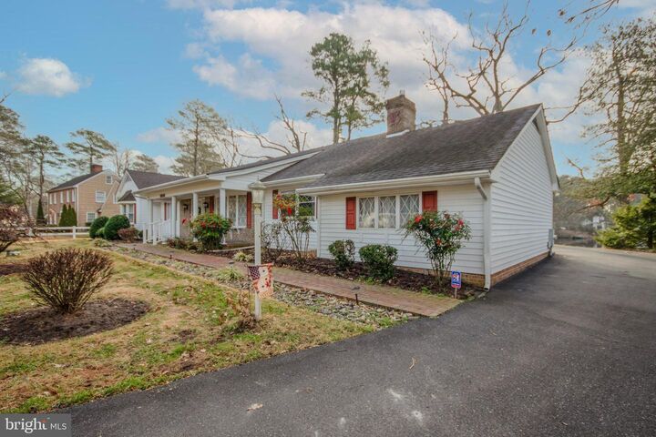 Property Photo:  30392 Mallard Drive  MD 21875 