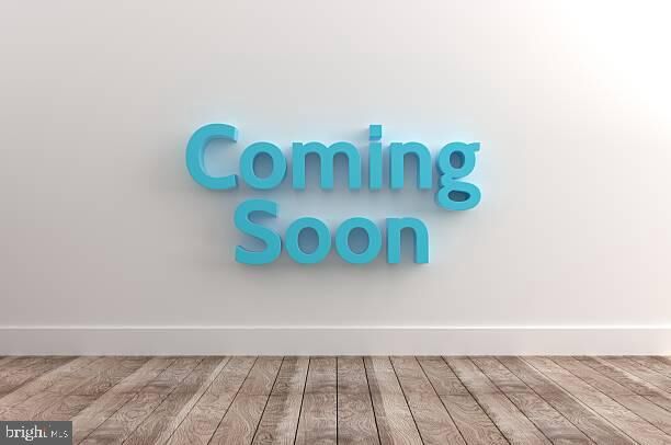 Property Photo:  35 Carl Sandburg Drive  NJ 08690 