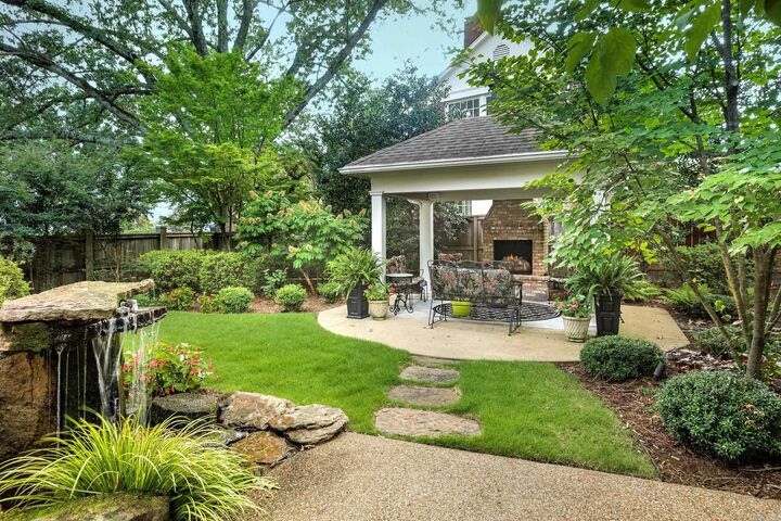 Property Photo:  4900 Crestwood  AR 72207 