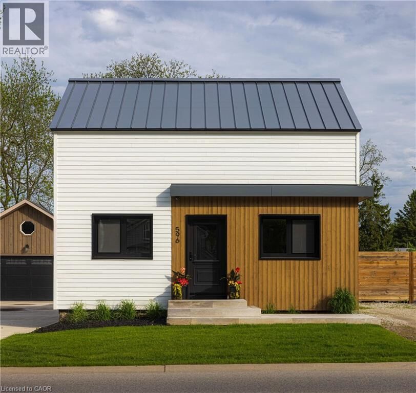 Property Photo: 596 Arkell Road ON N0B 1C0