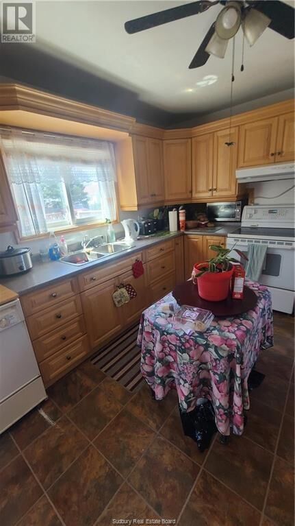 Property Photo:  385 Lasalle Boulevard  ON P3A 1W7 
