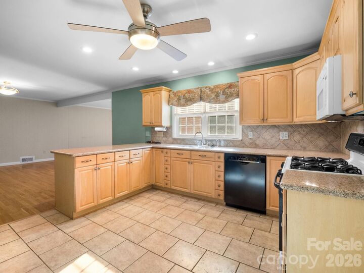 Property Photo: 210 Labans Lane NC 28092