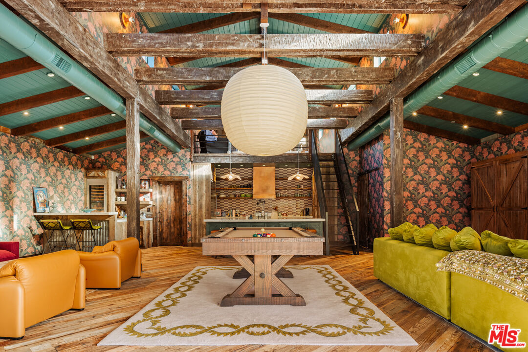 Property Photo:  6332 Busch Dr  CA 90265 