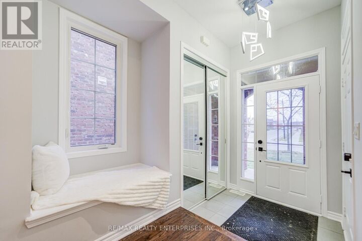 Property Photo:  342 Powadiuk Place  ON L9T 8Y1 