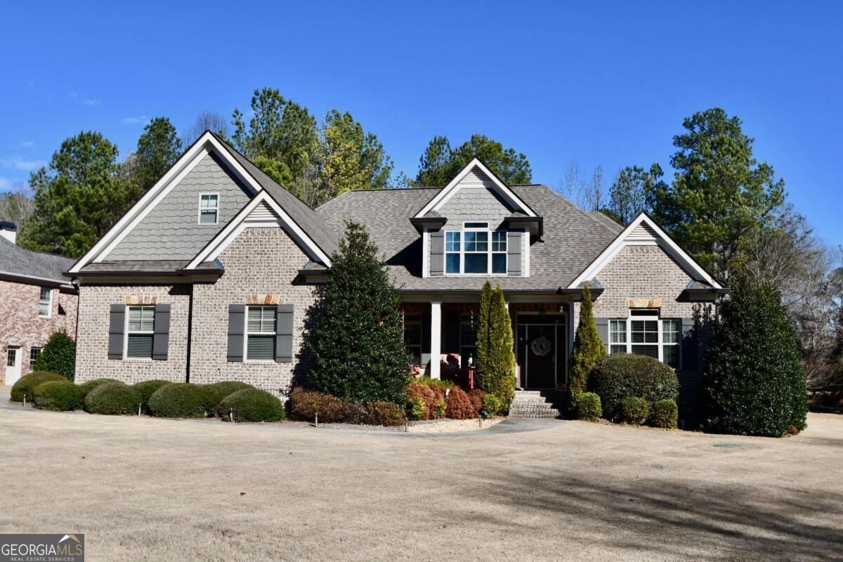 Property Photo:  1080 Oak Ridge Court  GA 30621 