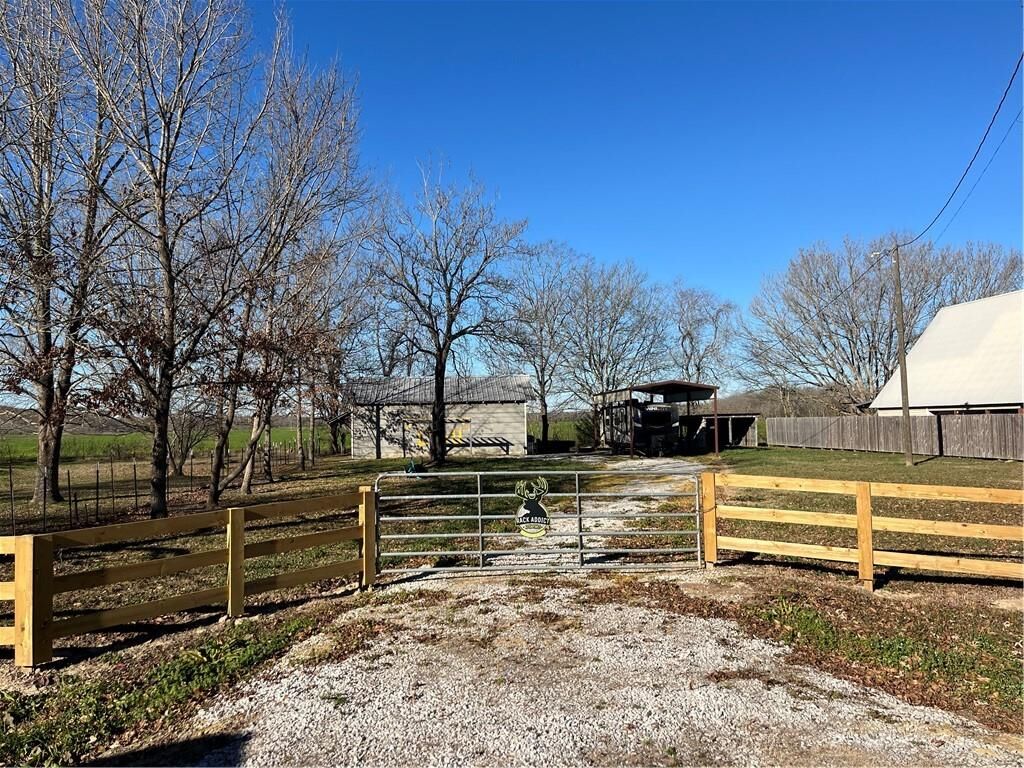 Property Photo:  1920 Spring Bayou Road  LA 71351 